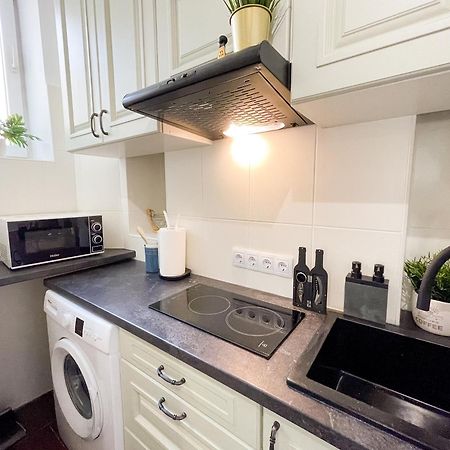 Charming Apartments In The Heart Of Lviv - Valova, Nasypna Str Extérieur photo