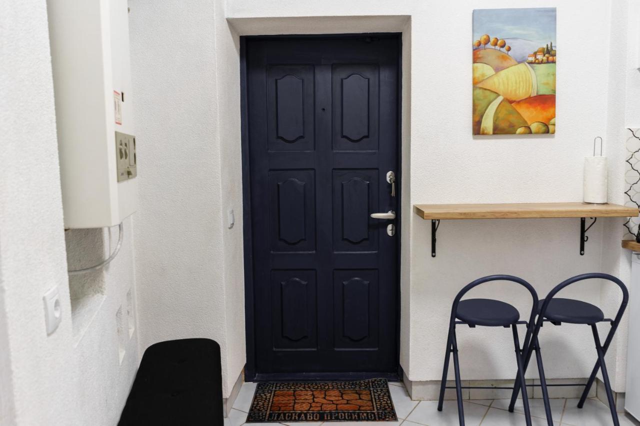 Charming Apartments In The Heart Of Lviv - Valova, Nasypna Str Extérieur photo