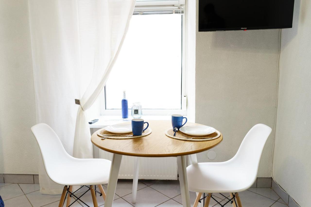 Charming Apartments In The Heart Of Lviv - Valova, Nasypna Str Extérieur photo