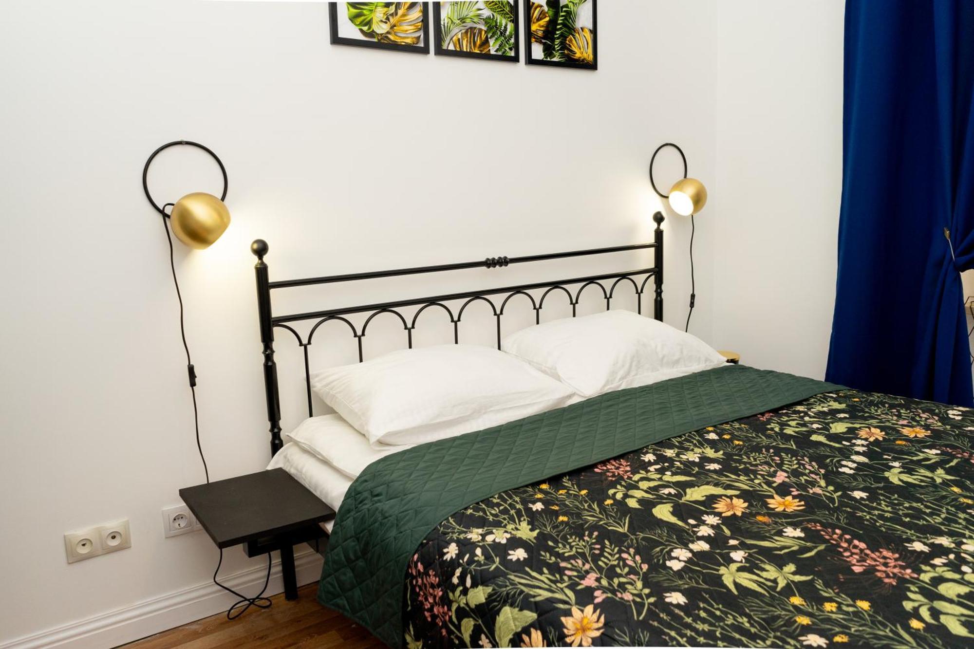 Charming Apartments In The Heart Of Lviv - Valova, Nasypna Str Extérieur photo