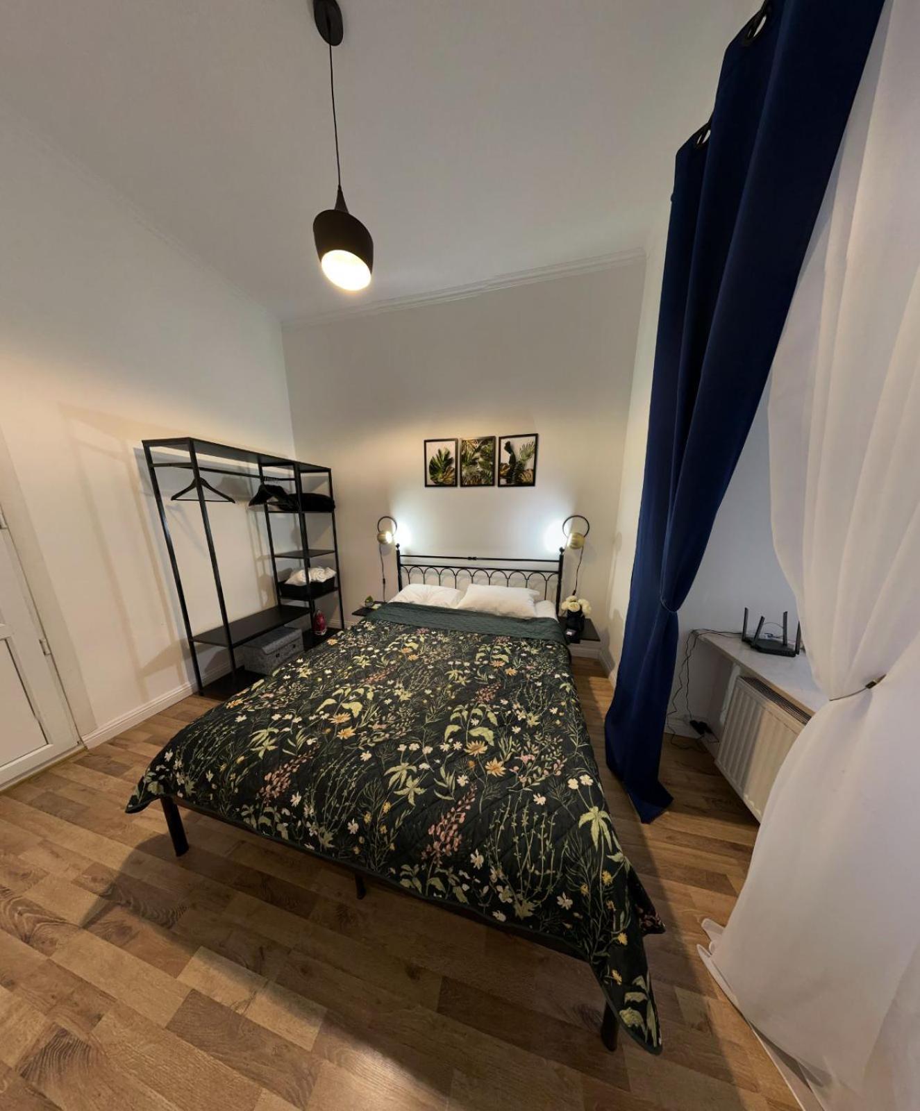 Charming Apartments In The Heart Of Lviv - Valova, Nasypna Str Chambre photo